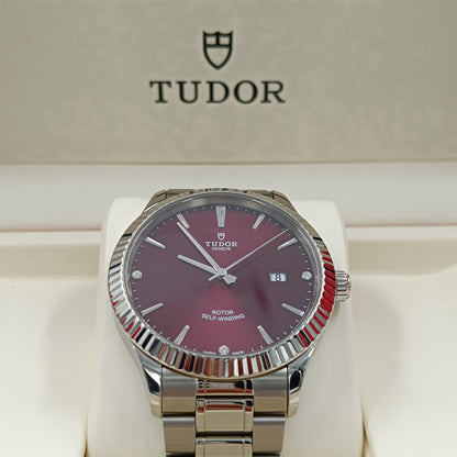 Tudor Style 12710-0019 - Burgundy Diamond dial (PRE-OWNED)